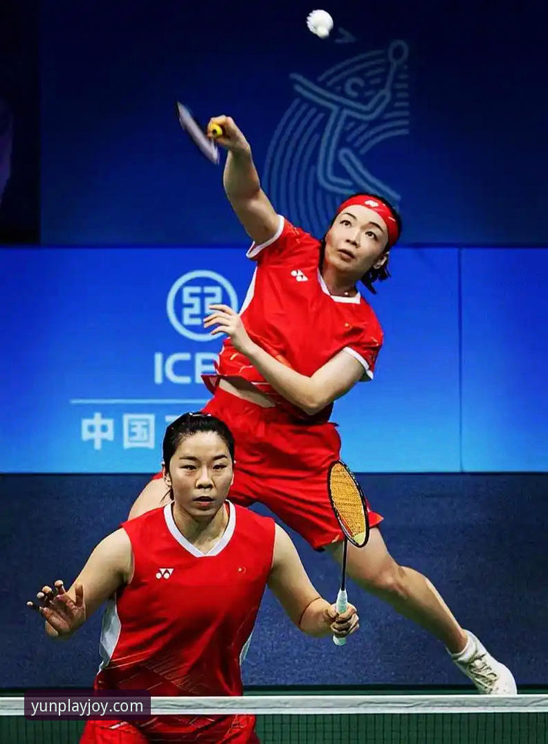 2026尤伯杯半决赛深度评测：中国女队3-0横扫日本，第21次晋级决赛全景解析